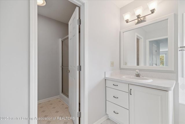 6725 French Creek Drive, Lansing, MI 48917