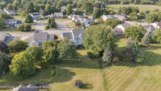 6725 French Creek Drive, Lansing, MI 48917