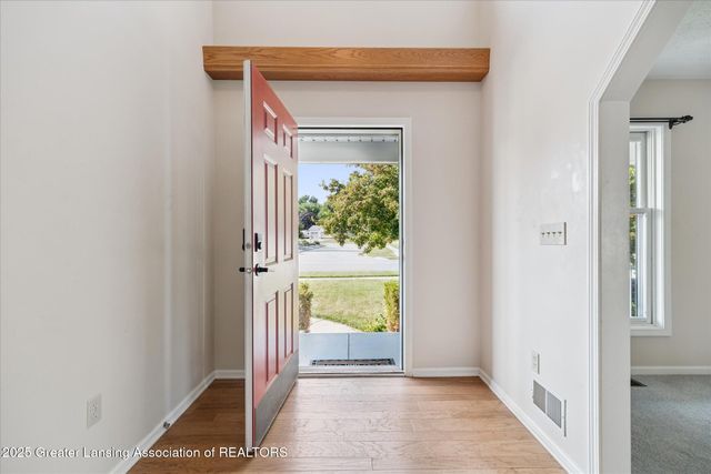 6725 French Creek Drive, Lansing, MI 48917