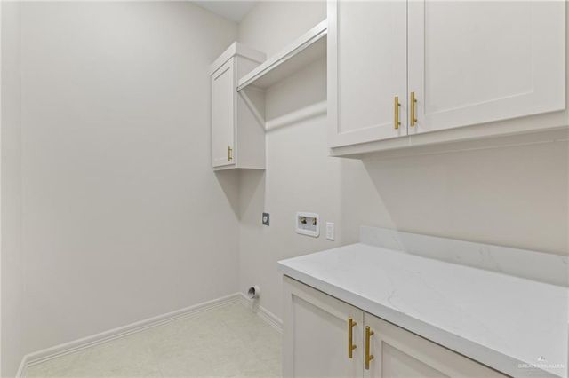 1324 E Acacia Drive, San Juan, TX 78589