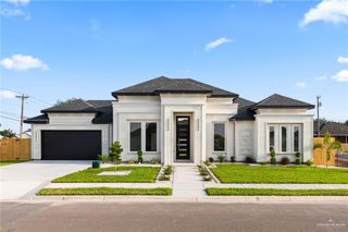 1324 E Acacia Drive, San Juan, TX 78589
