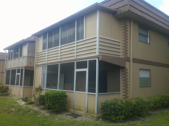 588 Brittany M, Delray Beach, FL 33446