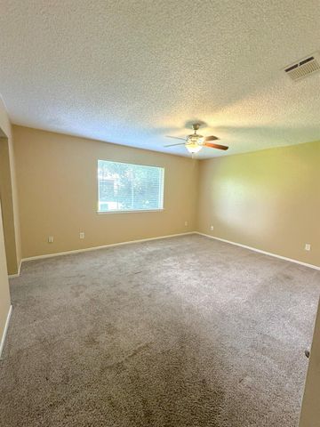 12210 Roandale Drive, Houston, TX 77048