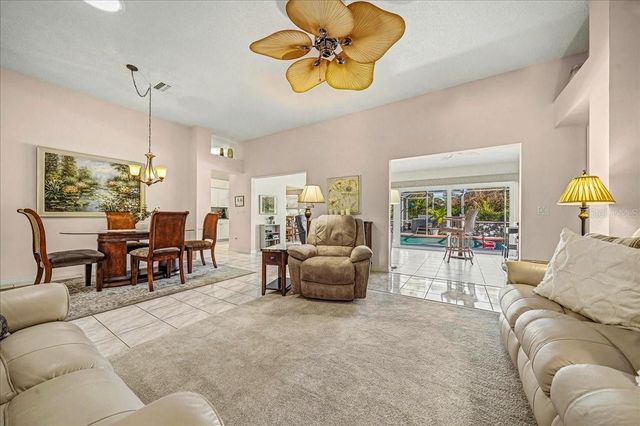 922 SOLEDAD WAY, The Villages, FL 32159