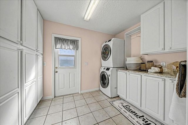 922 SOLEDAD WAY, The Villages, FL 32159