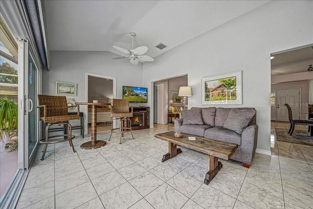 922 SOLEDAD WAY, The Villages, FL 32159