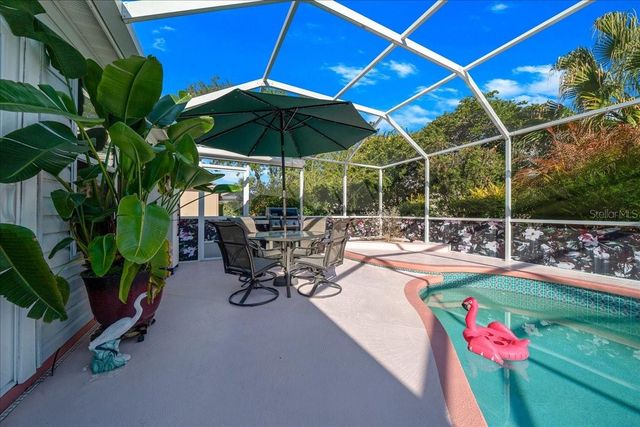 922 SOLEDAD WAY, The Villages, FL 32159