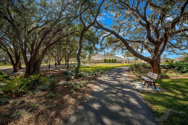 922 SOLEDAD WAY, The Villages, FL 32159