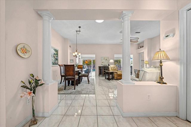 922 SOLEDAD WAY, The Villages, FL 32159