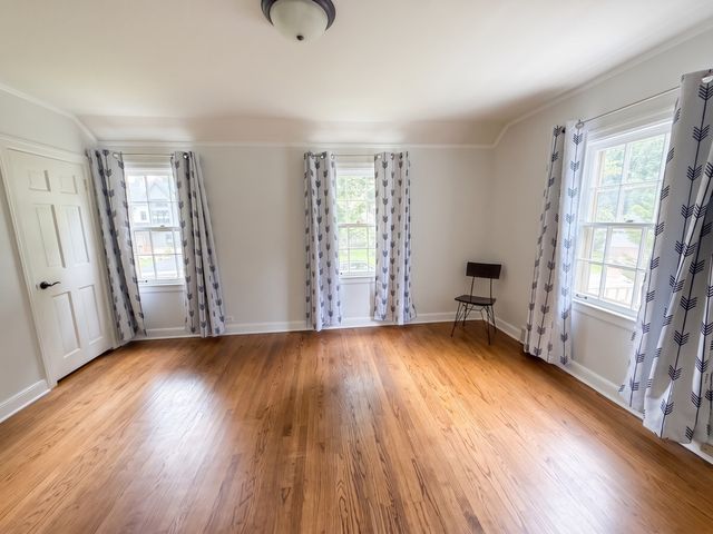 2929 Indianwood Road, Wilmette, IL 60091