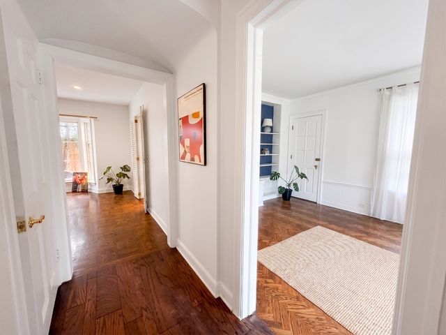 2929 Indianwood Road, Wilmette, IL 60091