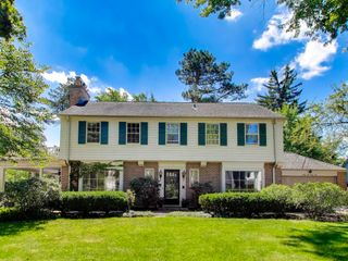 2929 Indianwood Road, Wilmette, IL 60091