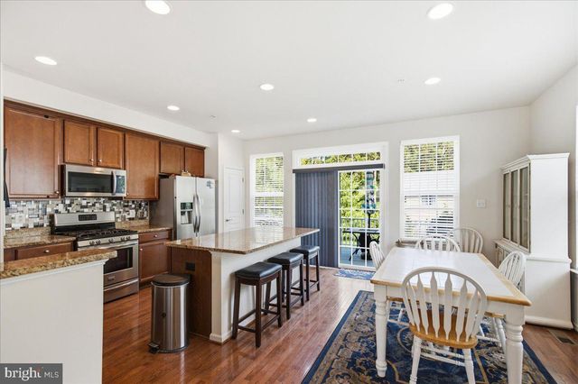 23192 MOUNTAIN LAUREL LN, California, MD 20619