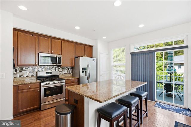23192 MOUNTAIN LAUREL LN, California, MD 20619