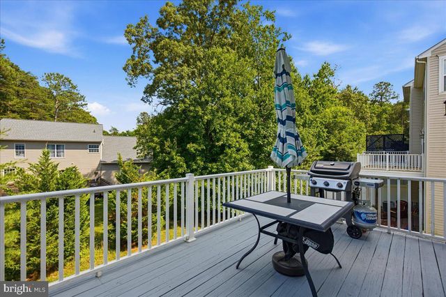 23192 MOUNTAIN LAUREL LN, California, MD 20619