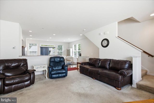 23192 MOUNTAIN LAUREL LN, California, MD 20619