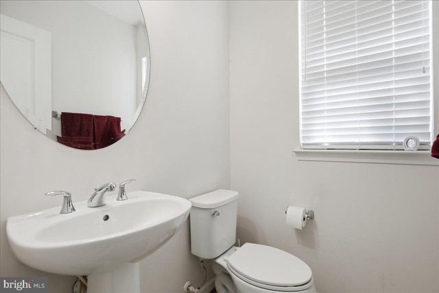 23192 MOUNTAIN LAUREL LN, California, MD 20619
