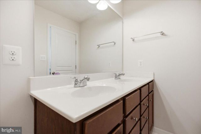 23192 MOUNTAIN LAUREL LN, California, MD 20619