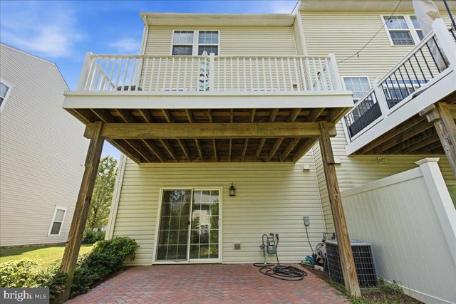 23192 MOUNTAIN LAUREL LN, California, MD 20619