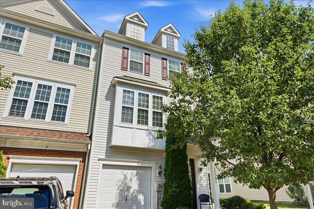 23192 MOUNTAIN LAUREL LN, California, MD 20619