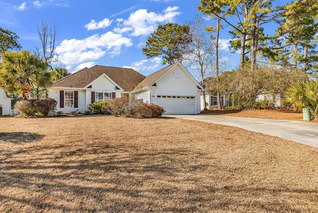 23 Easter Lilly Ct., Murrells Inlet, SC 29576