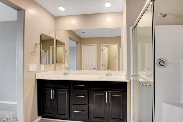 28 Lomita Heights Drive, Las Vegas, NV 89138