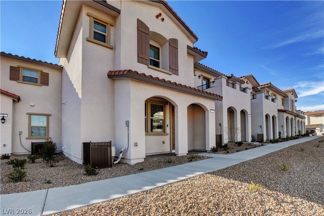 28 Lomita Heights Drive, Las Vegas, NV 89138