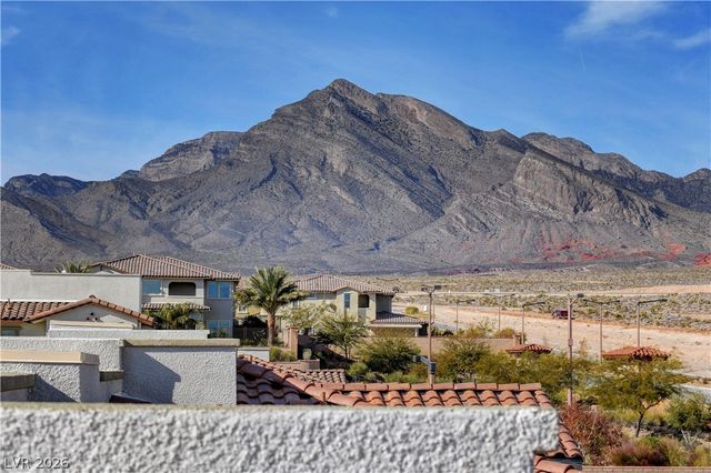 28 Lomita Heights Drive, Las Vegas, NV 89138