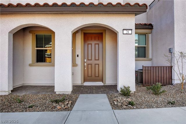 28 Lomita Heights Drive, Las Vegas, NV 89138