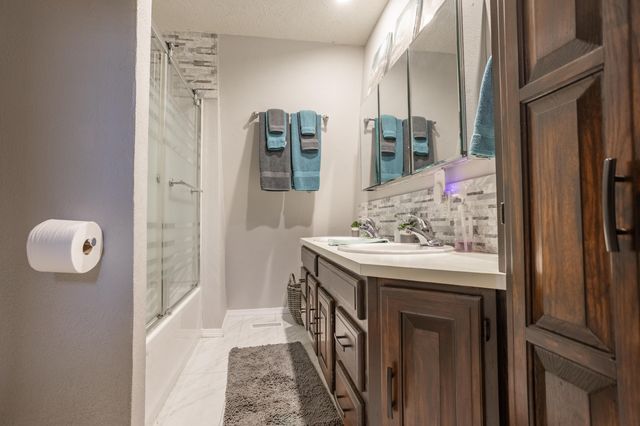 27111 White Tail Road, Shell Knob, MO 65747