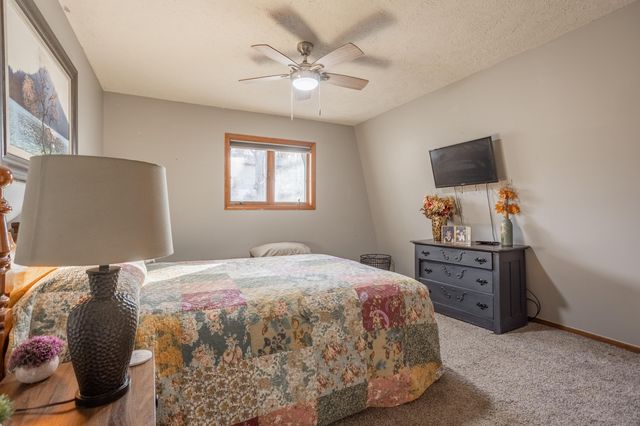 27111 White Tail Road, Shell Knob, MO 65747