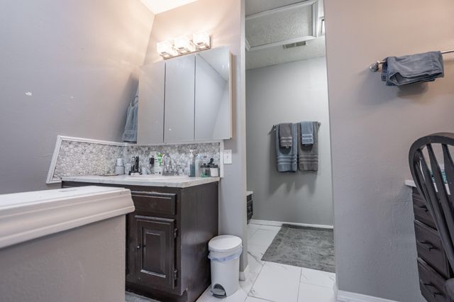 27111 White Tail Road, Shell Knob, MO 65747