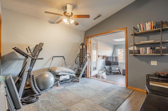 27111 White Tail Road, Shell Knob, MO 65747