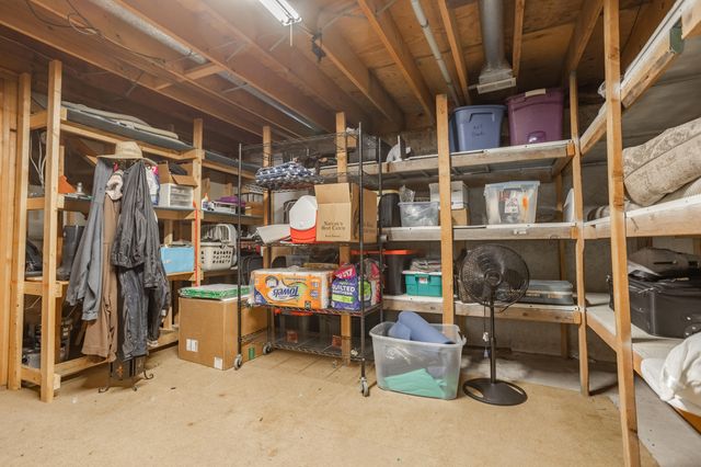 27111 White Tail Road, Shell Knob, MO 65747