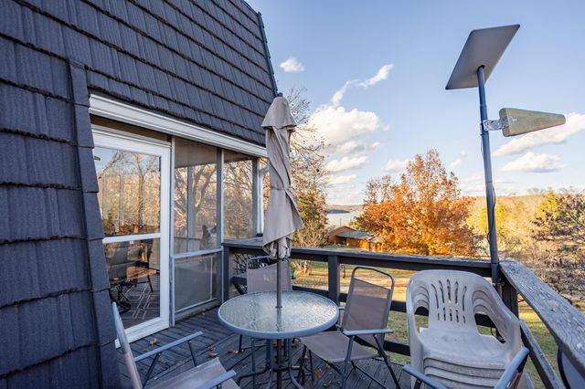 27111 White Tail Road, Shell Knob, MO 65747