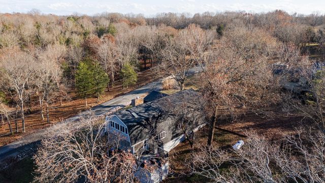 27111 White Tail Road, Shell Knob, MO 65747