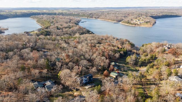 27111 White Tail Road, Shell Knob, MO 65747