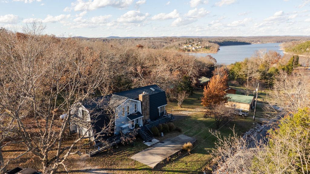 27111 White Tail Road, Shell Knob, MO 65747