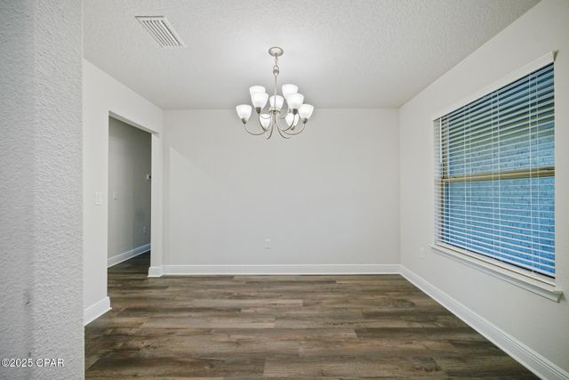 2011 Broad Street, Crestview, FL 32536