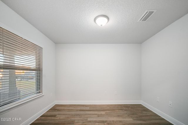 2011 Broad Street, Crestview, FL 32536