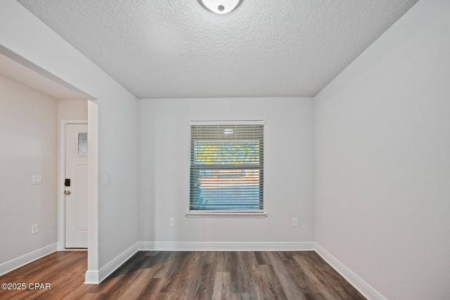 2011 Broad Street, Crestview, FL 32536