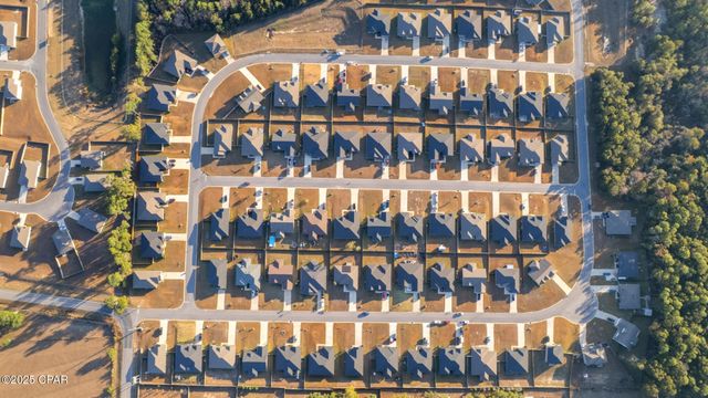 2011 Broad Street, Crestview, FL 32536