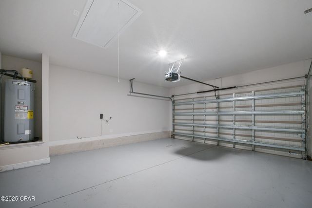 2011 Broad Street, Crestview, FL 32536