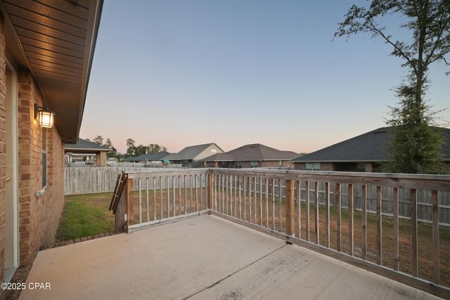 2011 Broad Street, Crestview, FL 32536