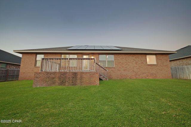 2011 Broad Street, Crestview, FL 32536