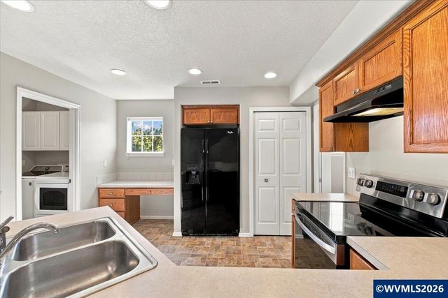 3391 SE Midvale Dr, Corvallis, OR 97333