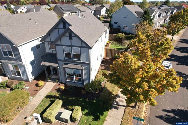 3391 SE Midvale Dr, Corvallis, OR 97333