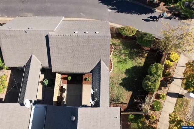 3391 SE Midvale Dr, Corvallis, OR 97333