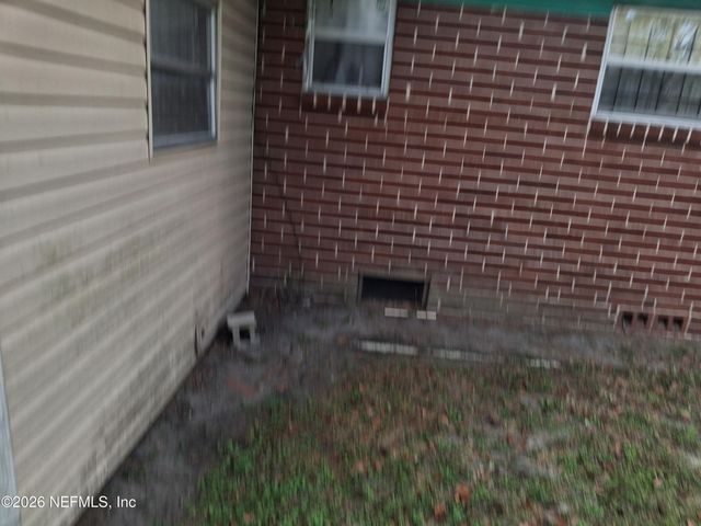 2731 FLORADALE Drive S, Jacksonville, FL 32209