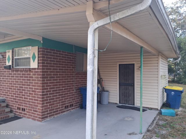 2731 FLORADALE Drive S, Jacksonville, FL 32209